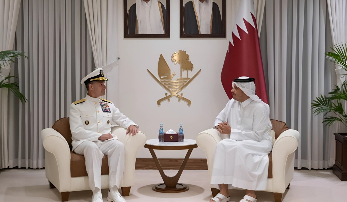 Prime Minister and Minister of Foreign Affairs Meets Commander of US Central Command